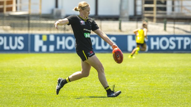 Sarah D’Arcy will wear the No.12 for Richmond, the same number that her grandfather’s cousin Jack Titus wore in his legendary time as a Tiger. 