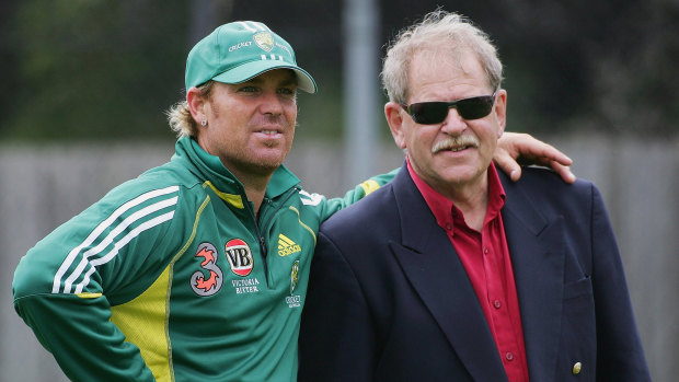 Shane Warne with Terry Jenner in 2005.