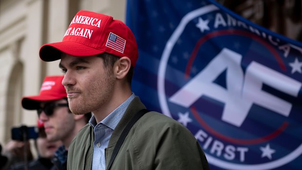 Ativista de extrema direita Nick Fuentes.