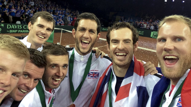Andy Murray and the British team in 2015.