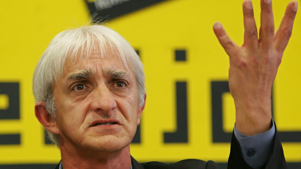 Dragan Vasiljkovic, better known as Captain Dragan, at a press conference in 2005.