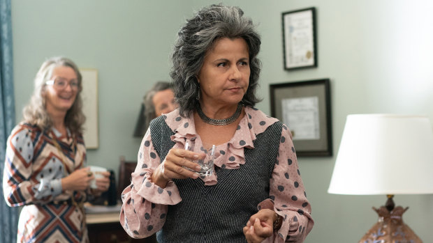 Tracey Ullman as Betty Friedan in Mrs America.