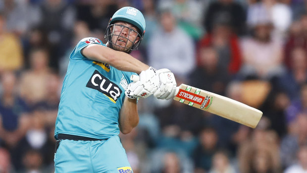 Chris Lynn of the Heat bats against the Hobart Hurricanes at Blundstone Arena on Friday night.