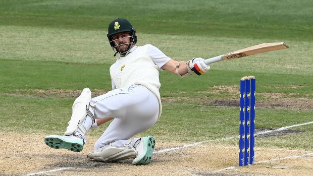South African tailender Anrich Nortje scrambles to avoid a Mitch Starc bouncer at the MCG.
