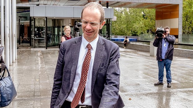 ASIC deputy chair Peter Kell leaves the banking royal commission hearing. 