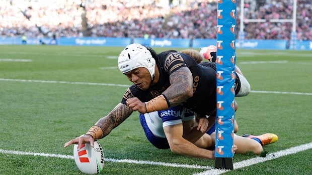 Brian To’o scores in the corner for Penrith.