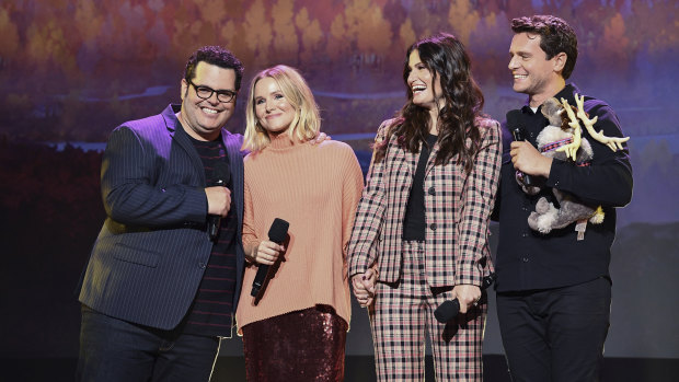 Frozen II stars Josh Gad, Kristen Bell, Idina Menzel and Jonathan Groff singing on stage at D23.