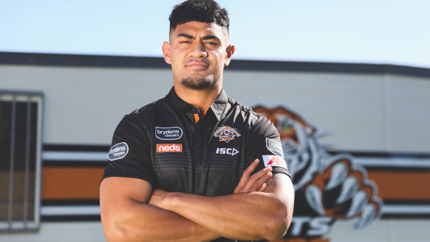 Asu 'AJ' Kepaoa's move to the Tigers opened the door for Sonny Bill Williams to return to the Roosters.