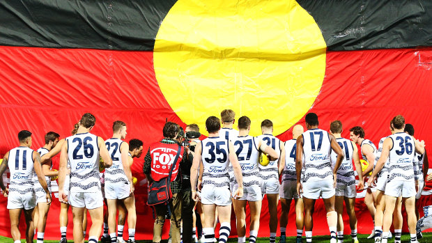 The AFL ceased using the Aboriginal flag in a principled stance to force freer access to the flag for all Indigenous groups.
