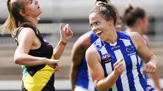 North Melbourne's Emma Kearney wants to see an end to AFLW blowouts before the league introduces more teams.