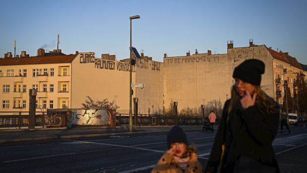 Anti-eviction graffiti on buildings in the Prenzlauer Berg neighbourhood of Berlin.