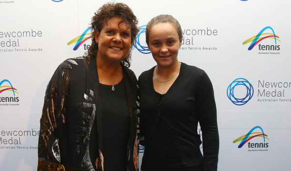 Evonne Goolagong Cawley and Ash Barty in 2010.