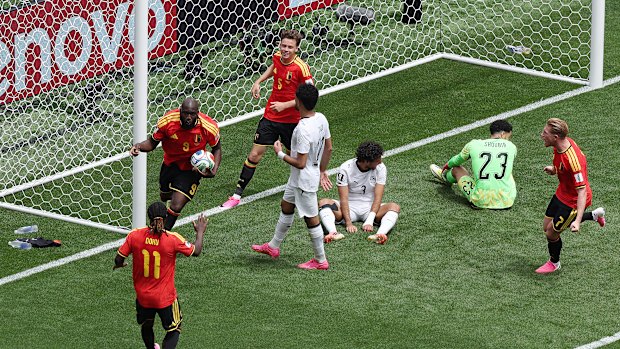 Lukaku wheels away in celebration.
