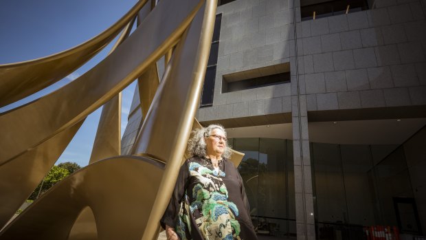 Minister’s ‘extraordinary’ move on heritage-listed Melbourne landmark