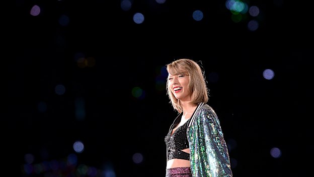 Taylor Swift at Suncorp Stadium on December 5, 2015.