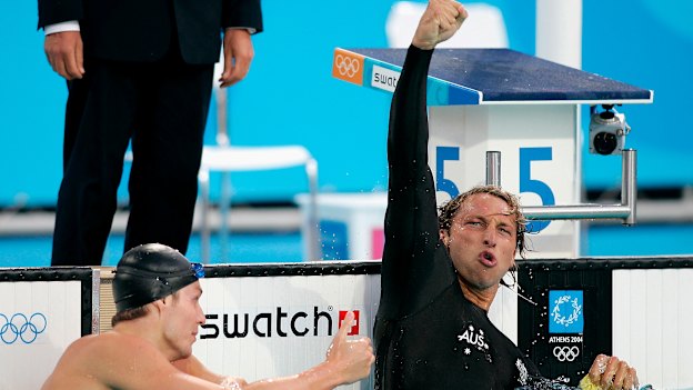 Ian Thorpe celebrates his win. 