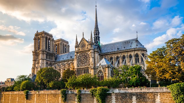 Notre-Dame, viewed from the south. Many major monuments were built to please our ears. “The experience of the space of worship brought together all the senses, sight and hearing,” says one historian.