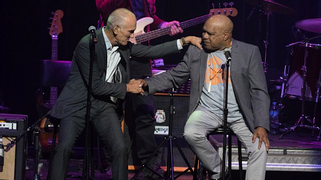 Roach performing with his friend Paul Kelly in Melbourne in November 2015. It was Kelly who first encouraged Roach to record an album.