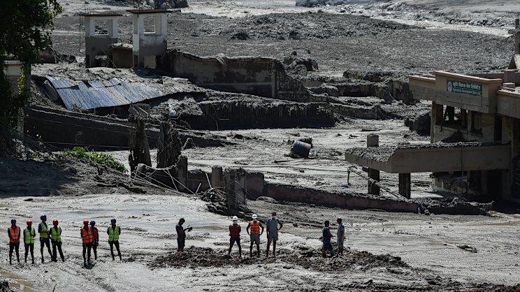 smh.com.au - Katherine Scott - What Nepal tourists need to know about travel insurance