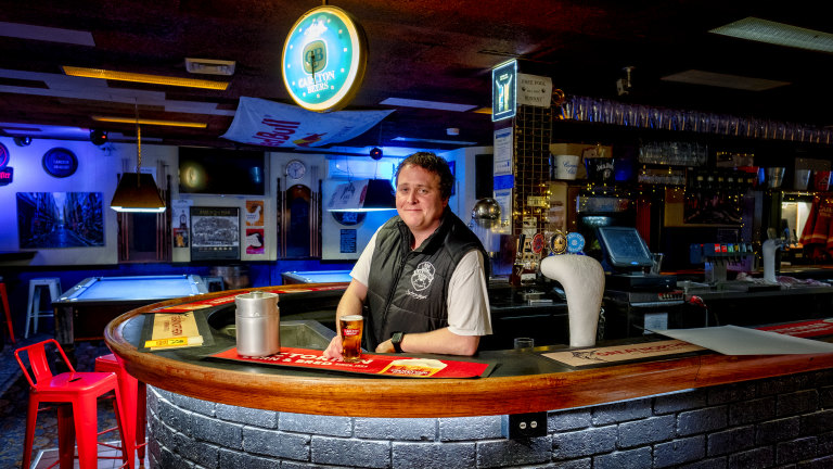 Irish pub near crown casino melbourne fl