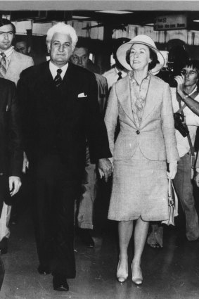 Sir John Kerr and wife Lady Anne Kerr at Sydney Airport  in 1978.