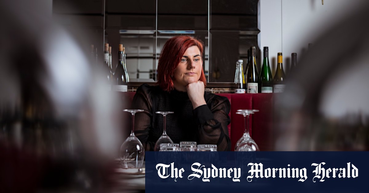 Coronavirus Victoria: Restaurants' hopes for bumper weekend shattered - Vimarsana News
