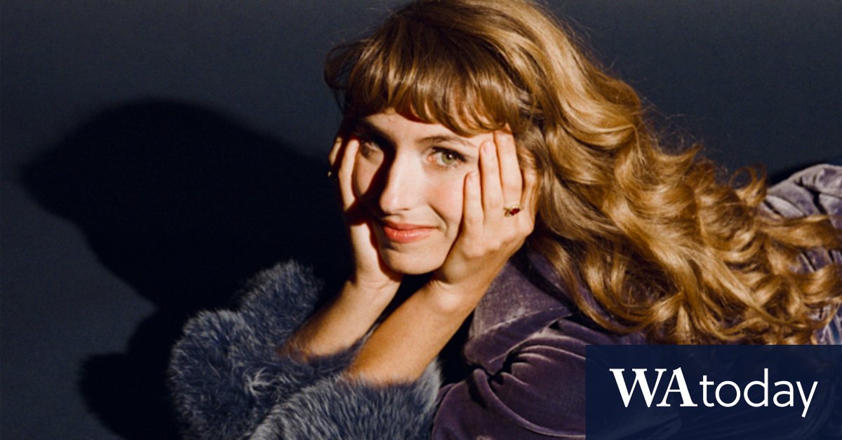 How Molly Lewis whistled her way to indie stardom - Vimarsana News