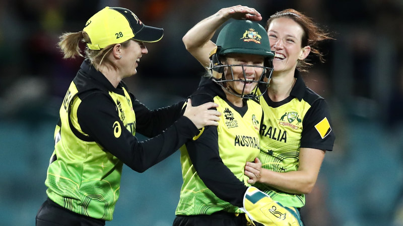 Women's T20 World Cup LIVE updates: Australia take on South Africa at the SCG