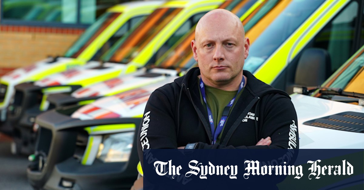 Paramedic hospitalised after alleged assault in Mornington