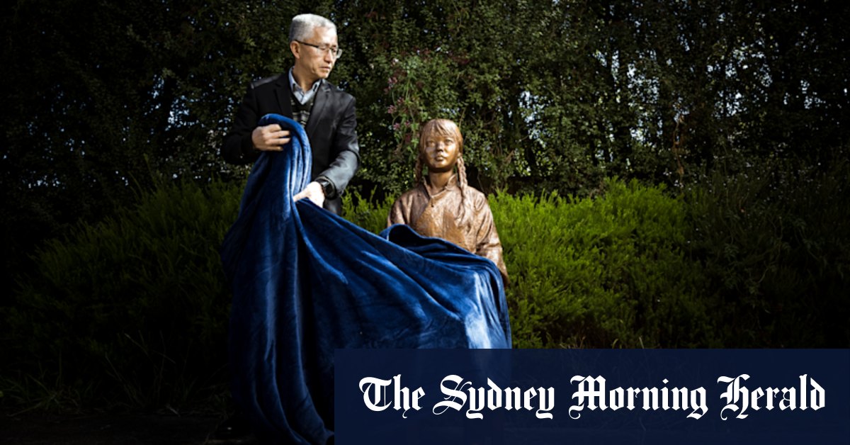 This statue aims for peace and understanding, but can’t find a home