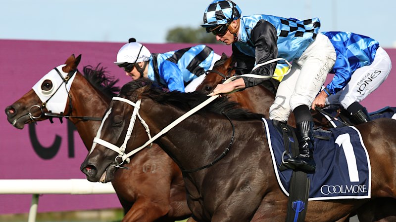 Lazzura delivers ‘unbelievable’ Coolmore win as J-Mac closes on group 1 record