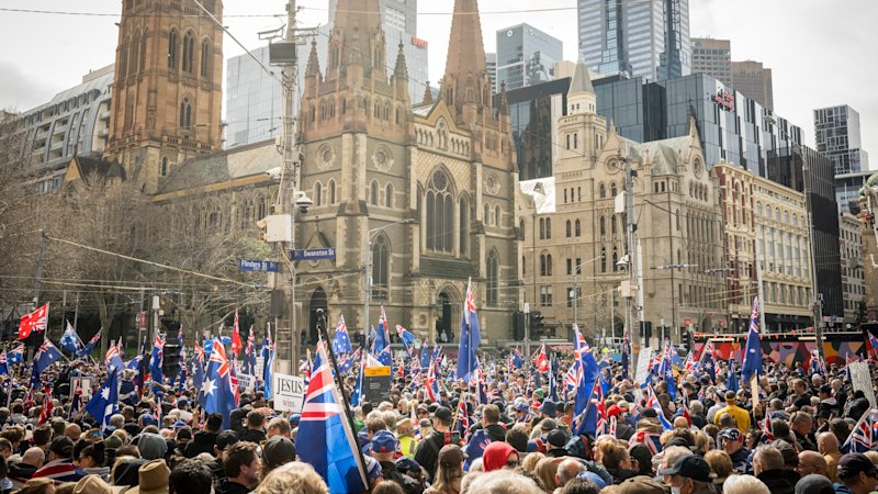 Anti-immigration and counter-protesters to rally in Melbourne’s CBD