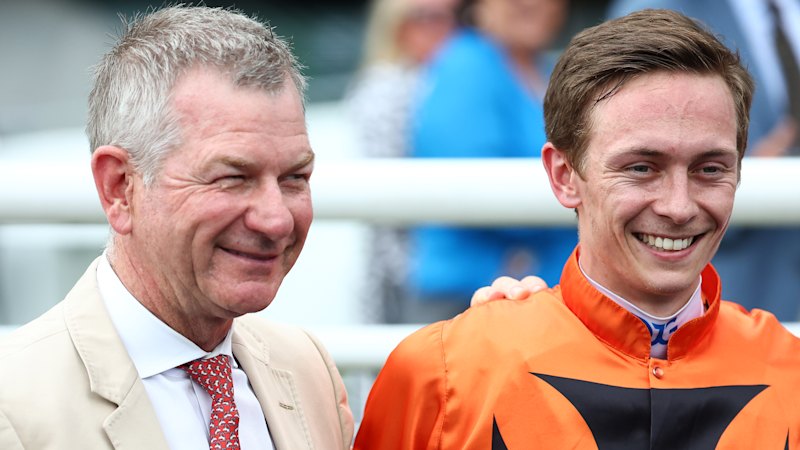 Lees launches five-strong attack on Taree meeting