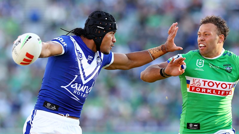 Bulldogs stun Raiders with incredible second-half fightback
