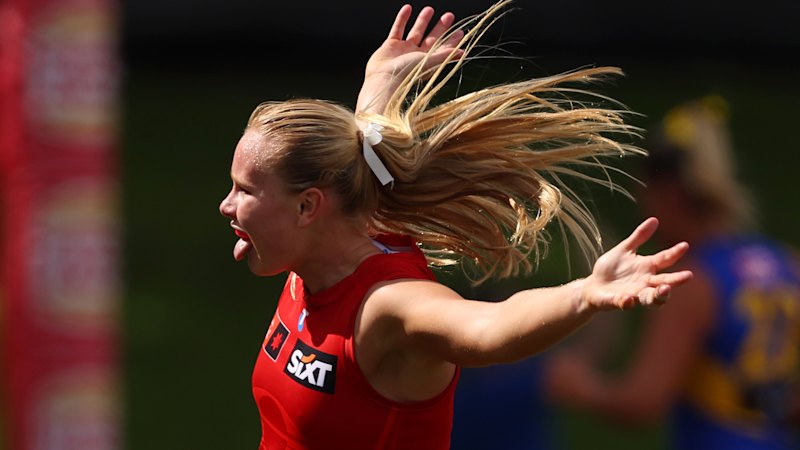 Isabelle Pritchard kicks five as Bulldogs stay undefeated against Richmond