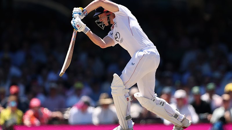 Lawson’s lyrical defence just the ticket for the cricket