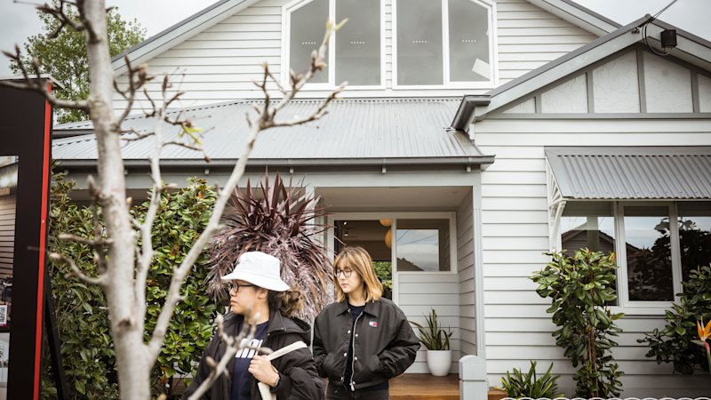 More properties languish on the market as sellers won’t cut price hopes
