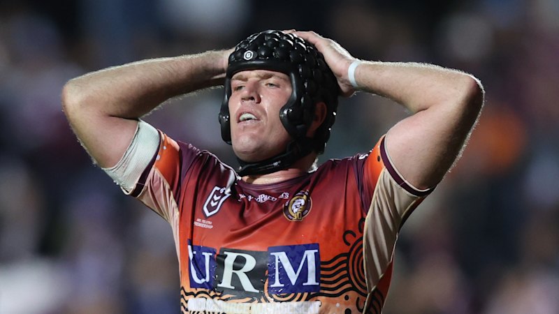 Dolphins suffer a 33-year record defeat as Manly fans leave early