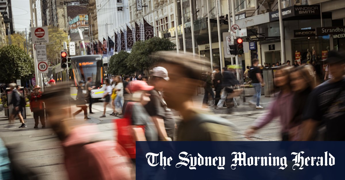 Tourists flood back to City of Melbourne and splurge on events, restaurants - Vimarsana News