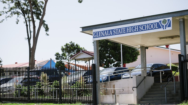 Olimpijski projekti v Queenslandu doživljajo enoletne zamude