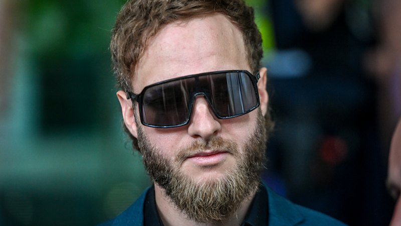 Neo-Nazi leader Joel Davis arrested by AFP at Bondi