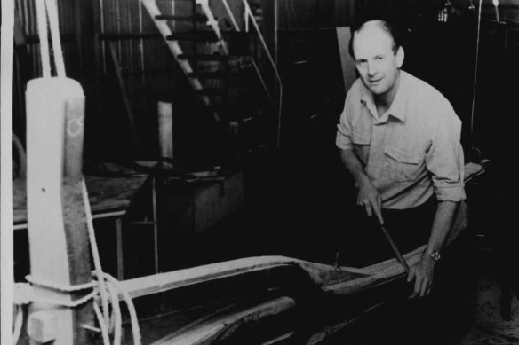 Jim Frecklington making the perch of the Australian State Coach, 1987.