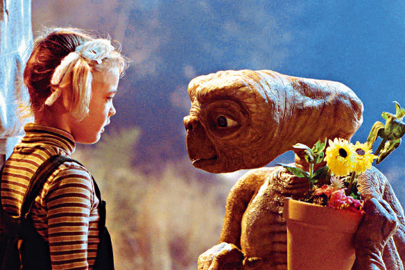 Drew Barrymore as Gertie with E.T. in the 1982 hit movie.