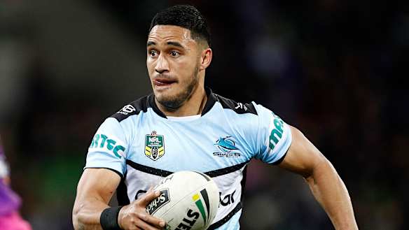 Sharks grant Holmes release to pursue NFL dream