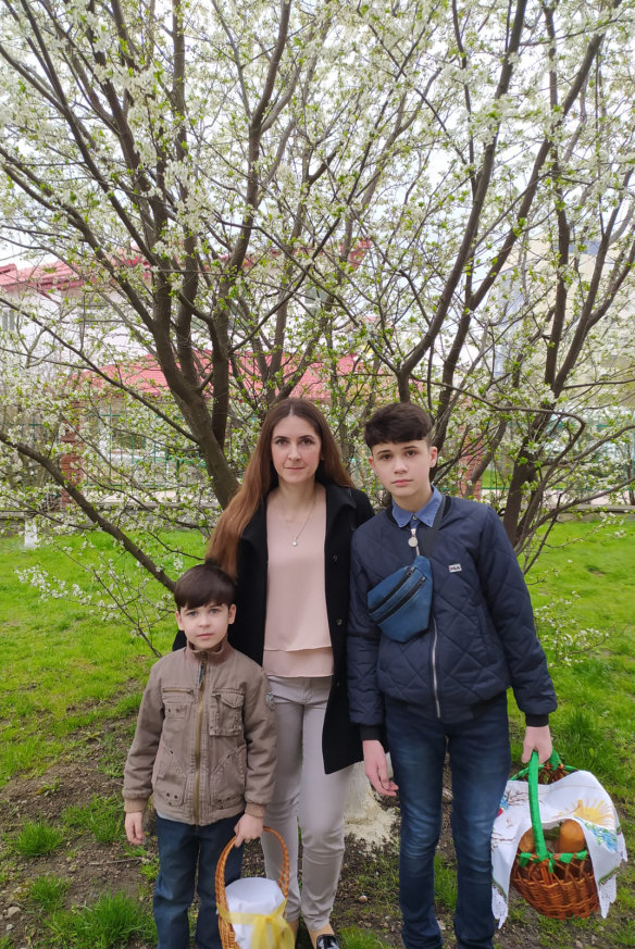Natalia Boychyn with her sons Luka and Andriy in Ukraine.