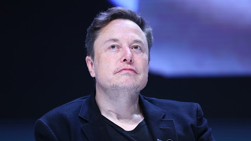 Elon Musk's wealth plummets to pre-SpaceX IPO level