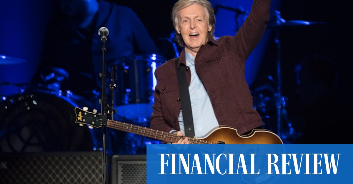 Paul McCartney reflects on his life though his book 'The Lyrics' - Vimarsana News