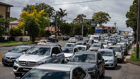 The queue for PCR tests at Roselands Shopping Centre open-air car park this week. 