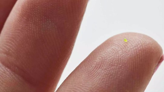 The microscopic MSCHF bag is based on the OnTheGo Tote by Louis Vuitton.