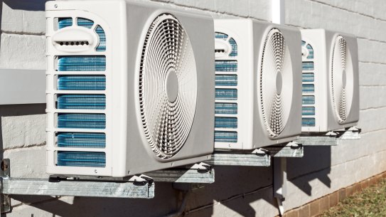 Victoria wants to introduce a $200 minimum payment to ensure higher quality products in its energy upgrades scheme. 